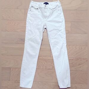 White J-Crew Mercantile skinny leg jeans